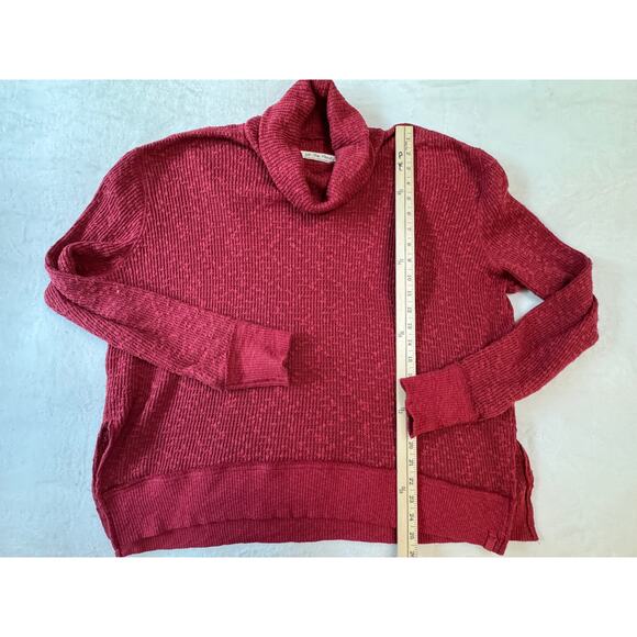 Free People Red Cowl Neck Pullover Cranberry Turtleneck Sweater Top M NWOT - Picture 5 of 8